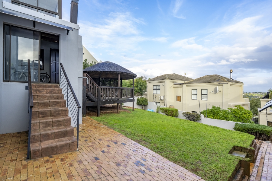 4 Bedroom Property for Sale in Van Riebeeckshof Western Cape